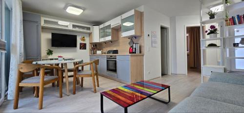 Gelbensande Apartment | Ferienwohnung KWU 4 EG - "Schatulle"