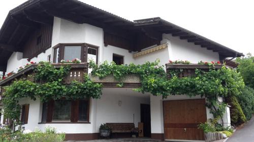 Arzl im Piztal Apartment | Ferienwohnung Pupeter