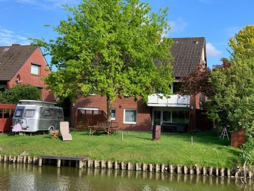 Glueckstadt Apartment | Ferienwohnungen direkt am Wasser in Glückstadt
