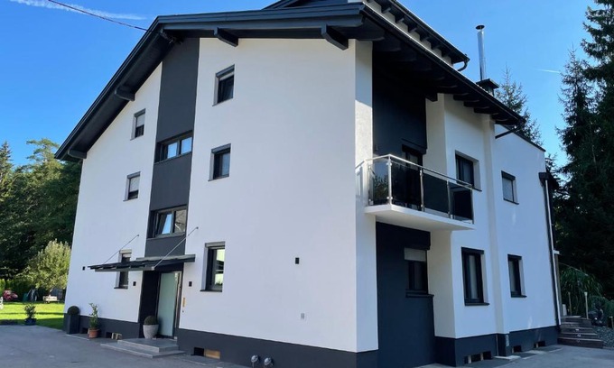 Wasserhofen Apartment | FEWO CELINE