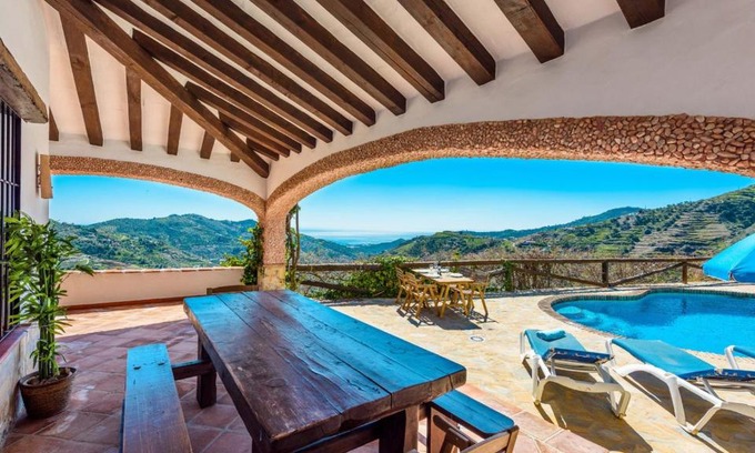 Competa Villa | Finca Ortiz Competa by Ruralidays