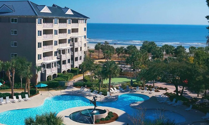 Hilton Head Island Resort | π
π’π§ππ’π§π πππ’π₯π’'s BeachFront GRANDE OCEAN Resort+Amenities Cozy 2BR