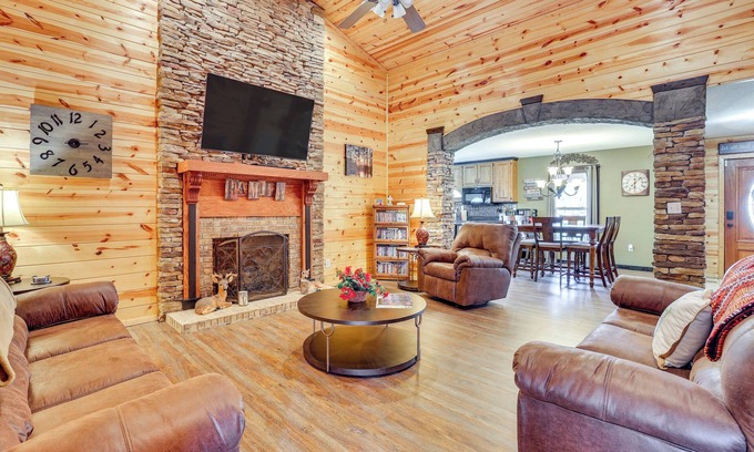 Trenton House | Fire Pit + Game Room: Lakefront Escape in Trenton!