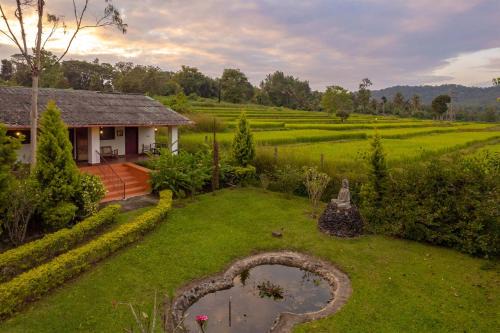 Kushalnagar House | Firefly By The River with Breakfast- Kushalnagar - 5 Separate Single Rooms