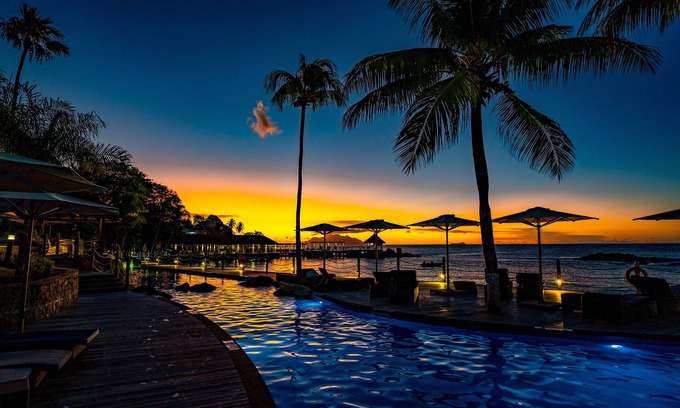 Beau Vallon Resort | Fisherman’s Cove resort