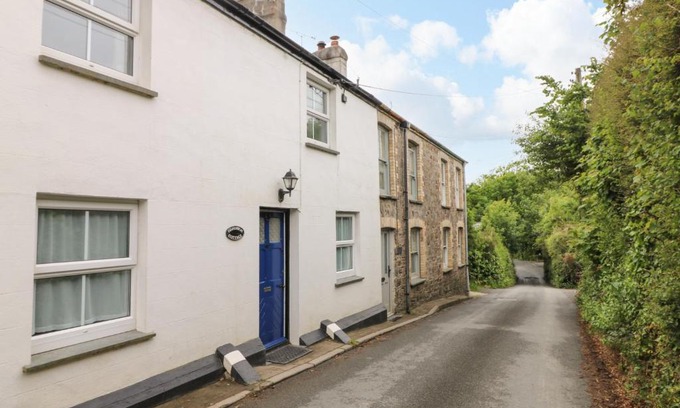 Poughill House | Fisherton Cottage