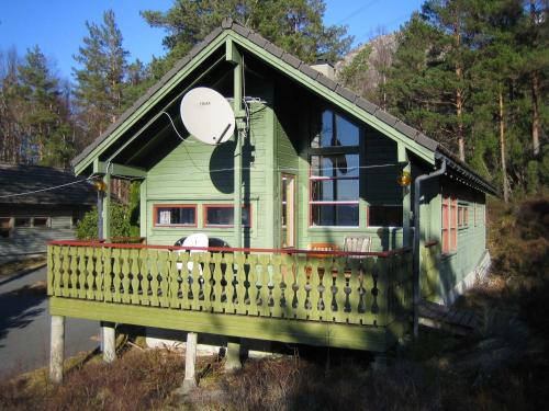 Lyngstranda House | Fjordhytte-41 mit mietbarem 9,9 PS Motorboot am Hardangerfjord