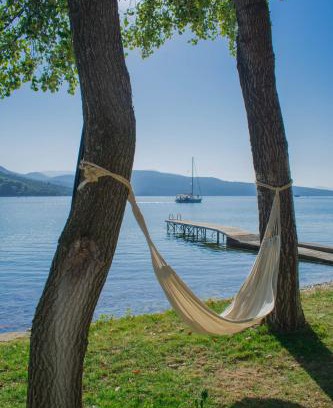 Lygia Apartment | Flisvos Seaside Apartments