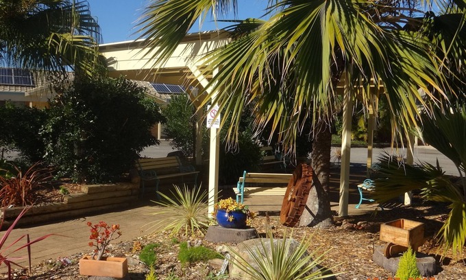 Forster Hotel | Forster Palms Motel
