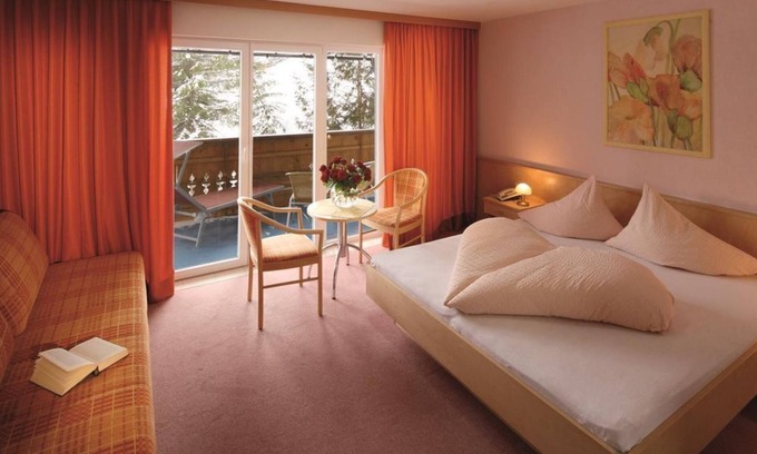Damuels Apartment | Four-bed room, shower, WC - Hotel Sonnalpen