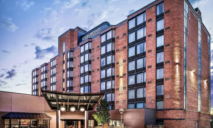 Mississauga Hotel | Four Points by Sheraton Mississauga Meadowvale