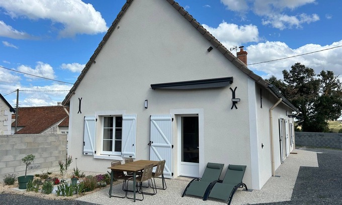 Faverolles Cottage | Comfortable Home for 4 in Villentrois, Perfect for Berry Exploration