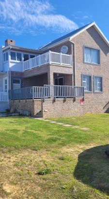 L'Agulhas House | Frances 10 Unit 2