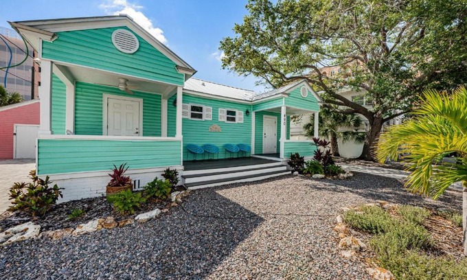 Clearwater Beach House | Frenchy's Cottage 490