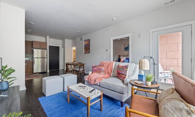 Traverse City Condo | Freshly Decorated 1 Bedroom Condo at Trailside 45!