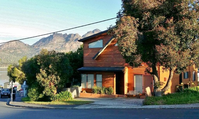 Coles Bay House | Freycinet Sands