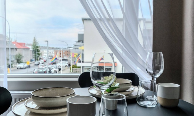 Hliðar Apartment | Frost Apartments by Heimaleiga