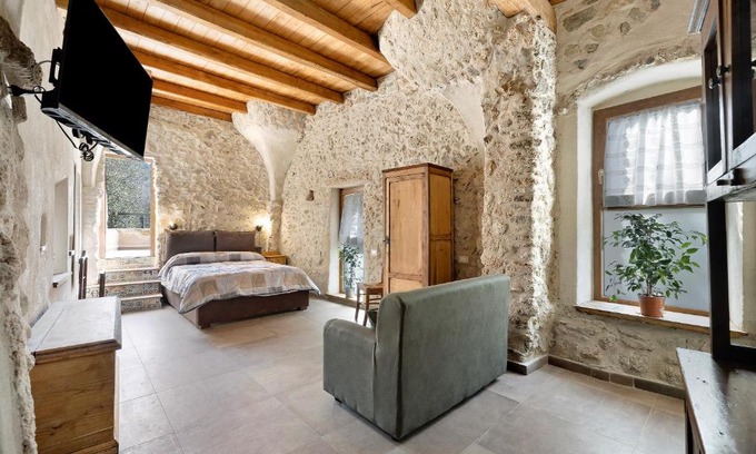 Finale Ligure Apartment | Fuggi nel verde 2