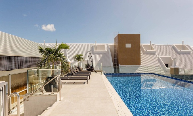 Ingleses Norte Apartment | Full Apartment at Ingleses Beach-sc Gge203