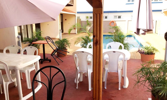 Flic-en-Flac Apartment | "fully Equipped Apart. for 2 ppl for Exciting Holidays - Only 500m From the Beach"