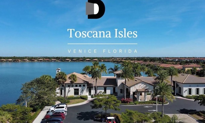 Nokomis House | Fully Furnished 3BR 2BA Single Family Home Style Community Toscana Isles Venice