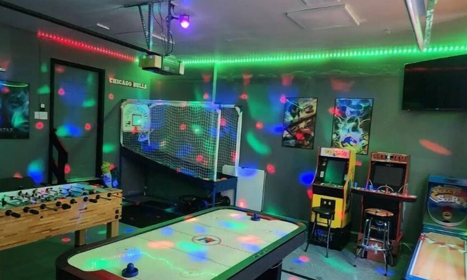 Lindenwald House | Fully Stocked home with home theater and game room