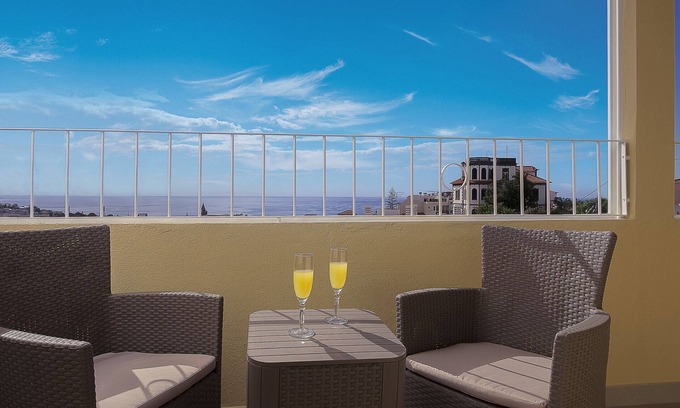 Sao Pedro Ski Chalet | Funchal Window City Center by Madeira Sun Travel
