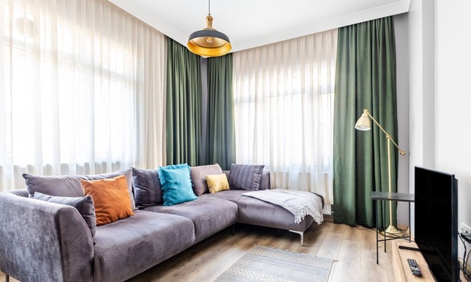 Esentepe Apartment | Furnished Cozy Flat Near Metrocity in Sisli