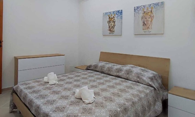 Capaci Apartment | FURNISHED HOUSE 1.5 KM FROM THE SEA