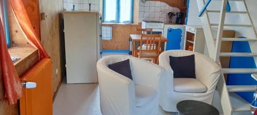 Trevou-Treguignec House | Gîte 2 personnes 700m de la plage