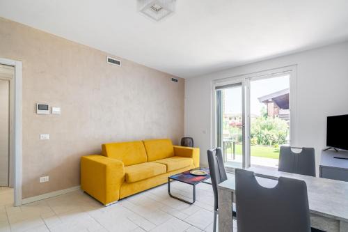 Monte Apartment | Garda Lido Red-Green - Pool & Garden - by HOST4U