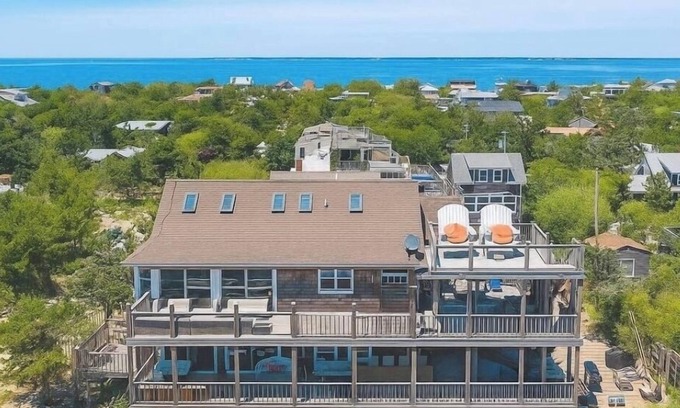 Ocean Bay Park House | Gatsby's - Heated Plunge Pool & Hot Tub in OBP, Sleeps 26, Steps From The Beach