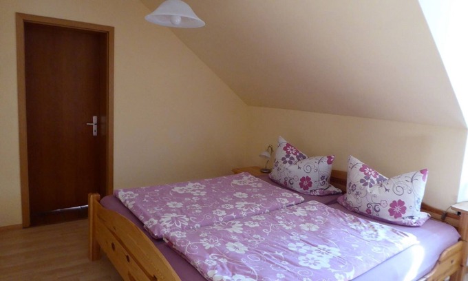 Haundorf Apartment | Gemütliche Ferienwohnung für bis zu 3 Personen im Fränkischen Seenland