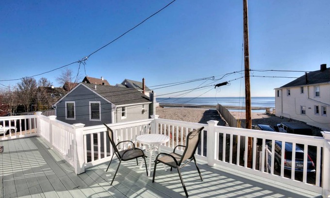 Fairfield House | Gem by the Long Island Sound
