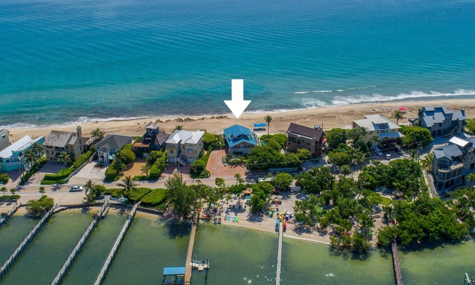 Stuart House | Gemini Beach: 7 BR/4.5BA FL Beach House on 2 beaches, 2 Heated Pools + Dock!