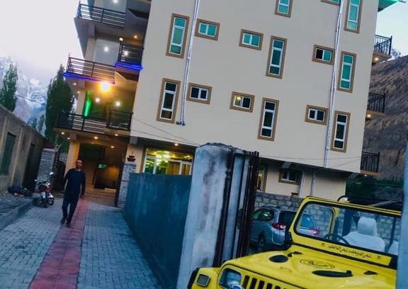Azad Kashmir Hotel | Gems Palace Hotel Sost