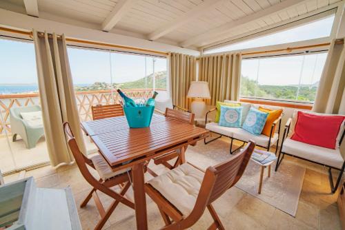 Porto Rotondo Apartment | Gennaro's Home 1 - Live the sea view