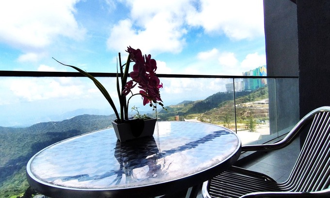Genting Highlands Apartment | GENTING FoggyCold StayCation AT Ion Delemen By HAPYHOME