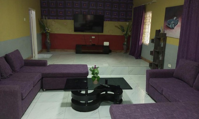 Dansoman House | GeoCom Blissful abode