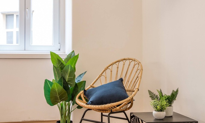 Trieste City Centre Hotel | Ghiberti Apartments - Persian Blue
