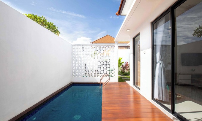 Kediri Villa | Giegie Villa