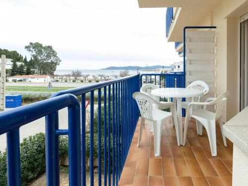 Llanca Apartment | GIRASOL B 2-1 Apartamento luminoso con vistas a playa de Grifeu. - ES-228-25