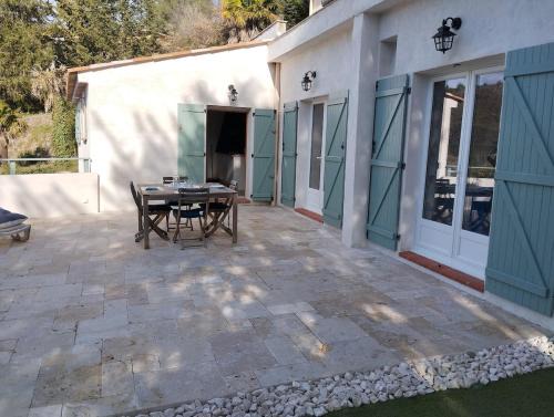 Salernes House | Gite de charme Calme et Nature