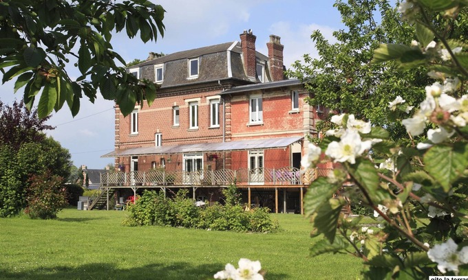 Friville-Escarbotin Apartment | Gite "la terrasse" in a park a few kilometers from the coast (2 nights mini)