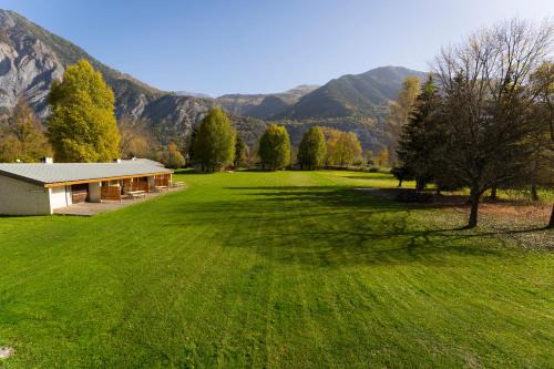 Le Bourg-d'Oisans Ski Chalet | Gite le Grand Renaud