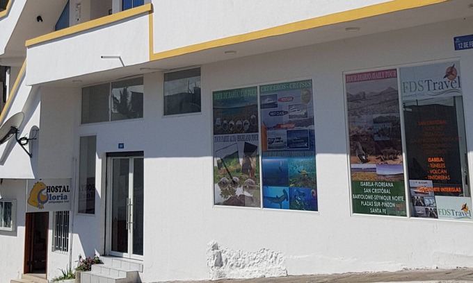 Bahia de la Academia House | Gloria - Galápagos Inn