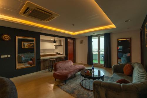 Lahore Hotel | Gold Crest Grand Executive Hotel Apartments DHA Lahore