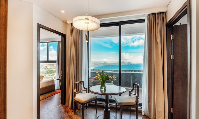 Suoi Nuoc Beach Apartment | Golden Sands Bayfront Mũi Né