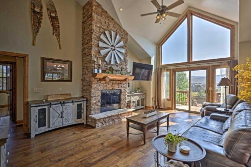 Grand Elk Ranch House | Golf, Ski and Hike Luxe Group Getaway in Granby!