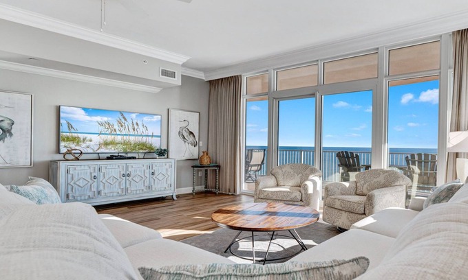 Gulf Shores Condo | Gorgeous 4BR Condo at Phoenix Gulf Shores! Water Slide!